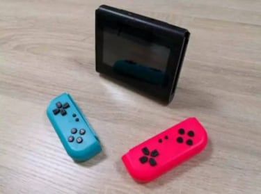 Así es Nanica Smitch, la copia colombiana de Nintendo Switch