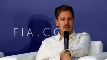 FET01. SAN PETERSBURGO (RUSIA), 07/12/2018.- El piloto alemán de Fórmula Uno Sebastian Vettel, de Ferrari, participa en la Asamblea General Anual de la FIA en San Petersburgo (Rusia) hoy, 7 de diciembre de 2018. EFE/ Anatoly Maltsev