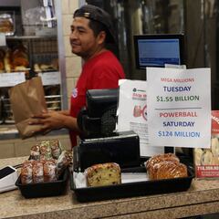 Couple bought tacos and won $1 million in the lottery