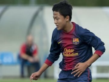 47. Seung Woo Lee (Corea del Sur). El delantero juega en las bases del Barcelona. Es la gran joya del fútbol de su país. 