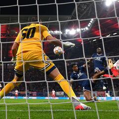 El PSG regala el empate al Leipzig en el descuento