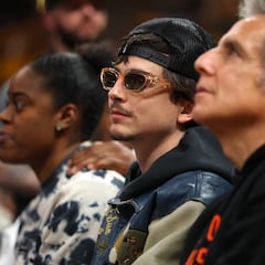 Timothée Chalamet just rocked a new look and fans are freaking out