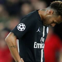 De Messi a Mané: 5 rivales que 'humillaron' a Neymar
