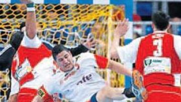 Interesa evitar el cruce con Alemania y Francia