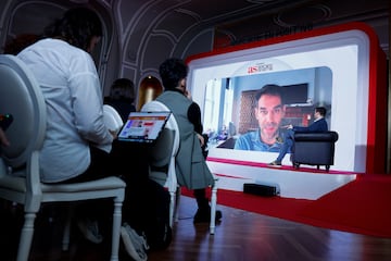 José Manuel Calderón, presidente de la Fundación Calderón participa por videollamada. 