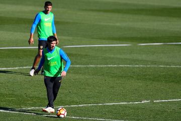 El jugador de Boca Pablo Pérez durante el entrenamiento. 