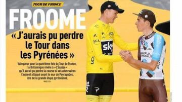 Portada de L&acute;&Eacute;quipe del 24 de julio de 2017, con Chris Froome posando en el podio de Par&iacute;s junto a Romain Bardet.