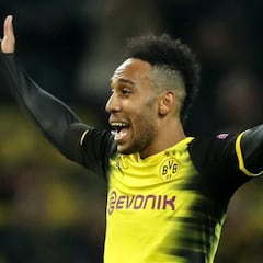 Aubameyang viaja a Londres para cerrar su traspaso al Arsenal