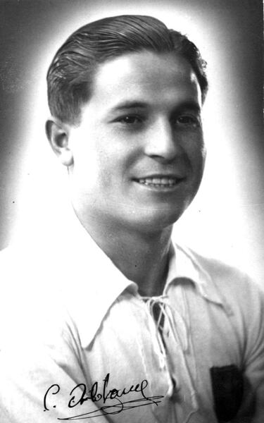 Iván Azón, tercer goleador más joven en la historia del Zaragoza