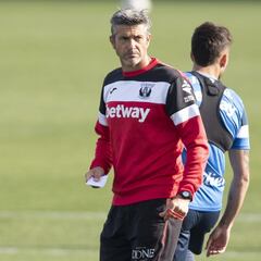 Martí: “En Segunda todos soñamos con ascender, todos”