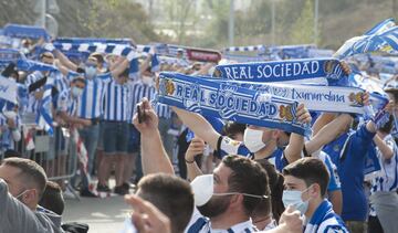 Real Sociedad fans cheer the team on their way down to Seville for the Copa del Rey final.