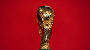 La etapa final del tour del trofeo de la Copa Mundial de la FIFA arrancó este miércoles y contempla visitar los 32 países clasificados a Qatar 2022.
