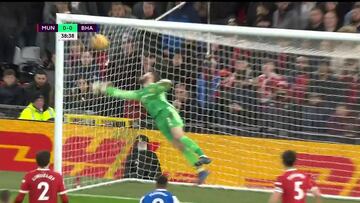 La descomunal parada de De Gea cuando Old Trafford era todo ira: disfruten su vuelo