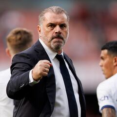 Postecoglou: una cura de humildad para liderar la Premier