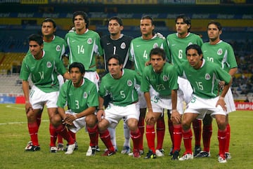 Estadio Jalisco.
Jesús Corona, Rafael Márquez, Luis Pérez, Ismael Rodríguez, Diego Martínez. . .