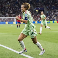 ¡Italia enloquece con Girelli!