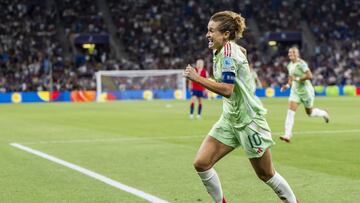 Geneva (Switzerland), 16/07/2025.- Italy's Cristiana Girelli celebrates scoring the 0-1 goal during the UEFA Women's EURO 2025 quarter final soccer match between Norway and Italy in Geneva, Switzerland, 16 July 2025. (Italia, Noruega, Suiza, Ginebra) EFE/EPA/MARTIAL TREZZINI