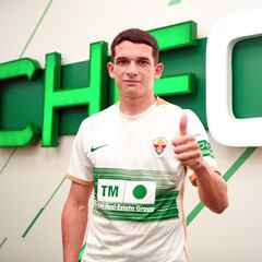 El Elche quiere mantener a Lautaro Blanco