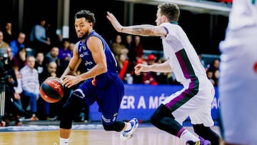 Clevin Hannah, durante el partido con el Unicaja Málaga.
