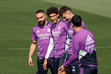 Malditos hasta el fin