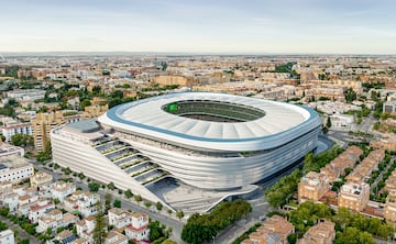 El presidente del Real Betis, Ángel Haro, descartó la ubicación de un centro comercial y explicó que no un espacio preparado para conciertos, que se limitarán a varios eventos en el mes de junio.