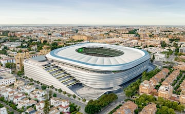 El presidente del Real Betis, ?ngel Haro, descart la ubicacin de un centro comercial y explic que no un espacio preparado para conciertos, que se limitarn a varios eventos en el mes de junio.  

