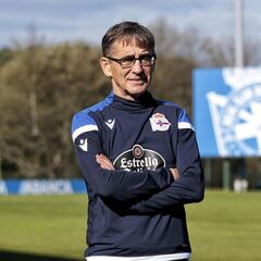 Fernando Vázquez: "Pensaba que el equipo iba a jugar mejor"