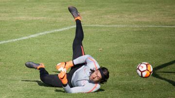 Corinthians ya se adapta a la altura de Bogotá