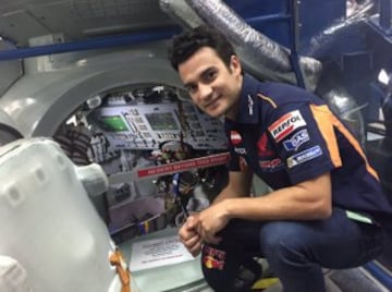 Dani Pedrosa se mete hasta la cocina de la NASA