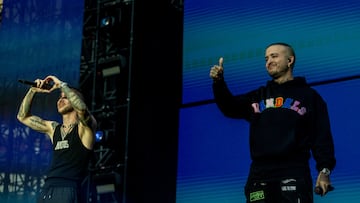 El dúo de rap Natos y Waor durante su concierto en el Riyadh Air Metropolitano, a 7 de junio de 2025, en Madrid (España). Natos y Waor celebran su 15 aniversario con este concierto que tiene una duración de más de tres horas y cuenta con invitados especiales. Originarios del barrio de Aluche, cuentan con una trayectoria consolidada desde 2011, con siete discos publicados y una serie de videoclips “Barras Bravas” con más de 100 millones de reproducciones en YouTube. Su estilo combina rap clásico con influencias de rock, techno y reguetón, y han ganado premios como el de Mejor Álbum de Hip Hop en los Premios de la Música Independiente (2016).
07 JUNIO 2025;DUO;RAP;DÚO;MÚSICOS;MÚSICA;
Ricardo Rubio / Europa Press
07/06/2025