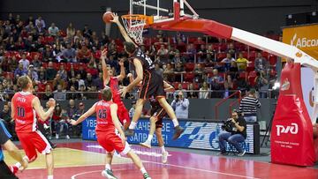 El Valencia Basket gana en Rusia y deja tocado a Katsikaris