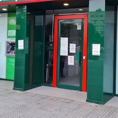 ¿Qué comisiones cobran los cajeros de cada banco y en cuál puedo sacar dinero sin pagar?