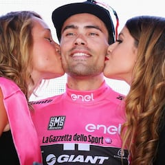 Tom Dumoulin es maglia rosa: 24" a Valverde y 40" a Landa