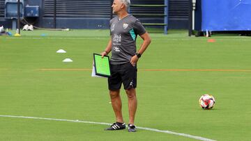 Sergip Pellicer en un entrenamiento del Málaga.