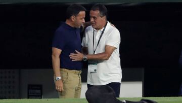 Alexis, junto a Calleja.