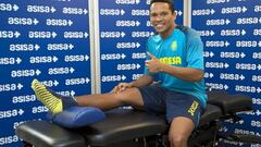 Bacca pasa reconocimiento m&eacute;dico con el Villarreal. 