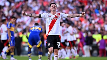 Mastantuono, con River Plate.