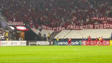 Navarro desata la locura de América en el Arena Corinthians