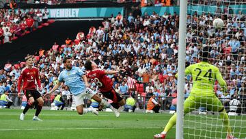Manchester vive su derbi más parejo en los últimos años