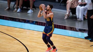 Stephen Curry, durante un partido de la NBA con Golden State Warriors.