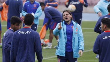 Beccacece ¿ayudante o entrenador?