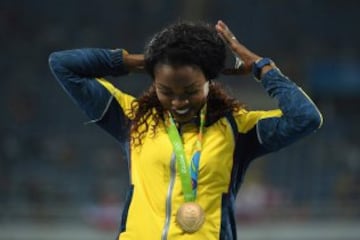 La colombiana tiene dos medallas en los Juegos Olímpicos. Ganó plata en el salto triple de Londres y el oro en Río.