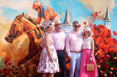 Se organizan eventos y reuniones en distintos lugares para ver la carrera en vivo.