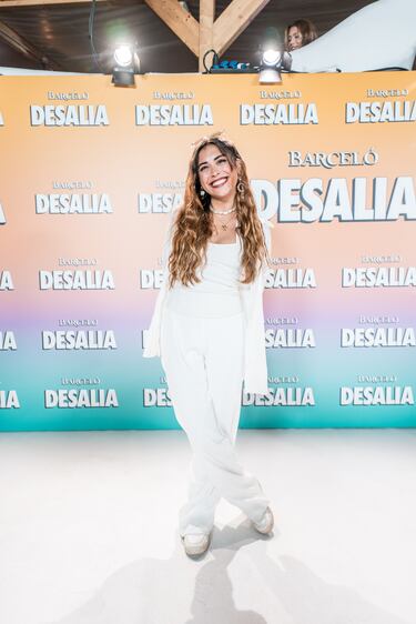 Belu Santo posa en la alfombra roja del festival Ron Barceló Desalia 2025.