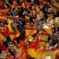 El medio campo de España, la pesadilla que atormenta a Colombia