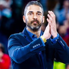 El mítico '11' de Navarro brillará para siempre en el Palau