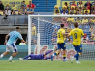 31/08/2025 FUTBOL SEGUNDA DIVISION TEMPORADA 25/26 PARTIDO UD LAS PALMAS - MALAGA jugada gol 0 - 1