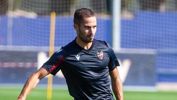 Franquesa: "Llego al Levante muy motivado y con mucha hambre"