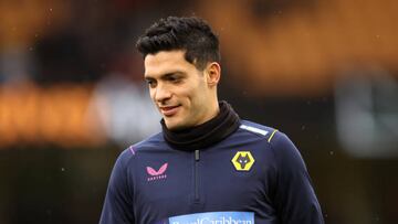 WOLVERHAMPTON, ENGLAND - DECEMBER 31: Raul Jimenez of Wolverhampton Wanderers warms up prior to the Premier League match between Wolverhampton Wanderers and Manchester United at Molineux on December 31, 2022 in Wolverhampton, England. (Photo by Jack Thomas - WWFC/Wolverhampton Wanderers FC via Getty Images)