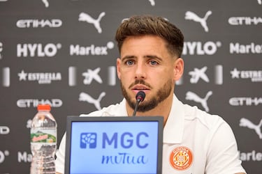 Àlex Moreno: “Los que estamos tenemos que tirar esto adelante” 